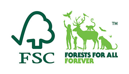 Grünes Logo mit einem Baum und ein paar Tieren, darunter der Schriftzug "FSC – Forests for all forever".